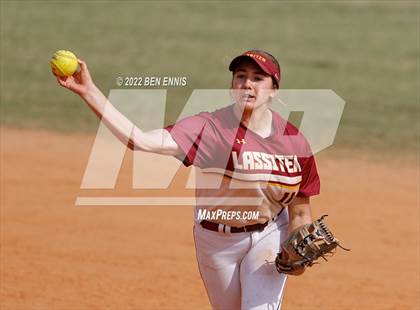 Thumbnail 3 in Effingham County vs Lassiter (GHSA 6A State Tournament) photogallery.
