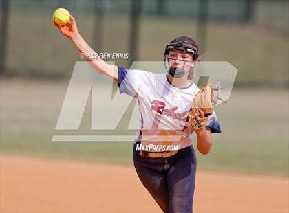 Thumbnail 2 in Effingham County vs Lassiter (GHSA 6A State Tournament) photogallery.