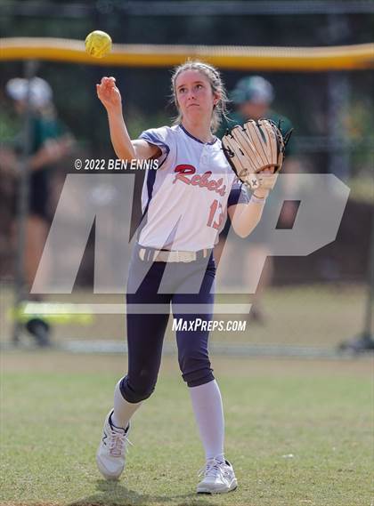 Thumbnail 3 in Effingham County vs Lassiter (GHSA 6A State Tournament) photogallery.