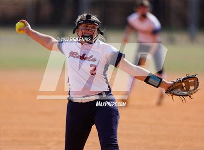 Thumbnail 1 in Effingham County vs Lassiter (GHSA 6A State Tournament) photogallery.