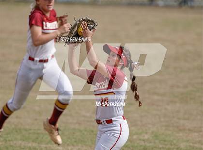 Thumbnail 2 in Effingham County vs Lassiter (GHSA 6A State Tournament) photogallery.
