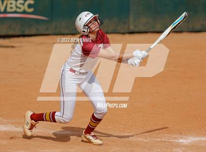 Thumbnail 1 in Effingham County vs Lassiter (GHSA 6A State Tournament) photogallery.