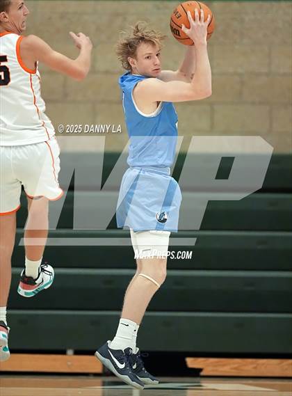 Thumbnail 2 in Murray vs. Layton photogallery.