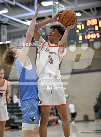 Thumbnail 1 in Murray vs. Layton photogallery.