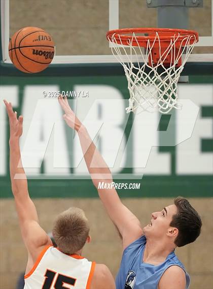 Thumbnail 1 in Murray vs. Layton photogallery.