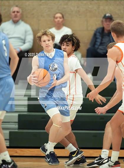 Thumbnail 2 in Murray vs. Layton photogallery.