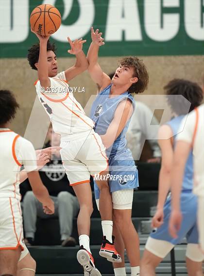 Thumbnail 3 in Murray vs. Layton photogallery.