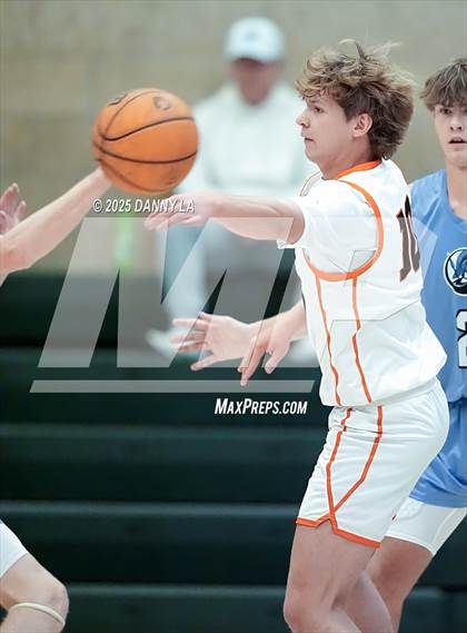 Thumbnail 2 in Murray vs. Layton photogallery.