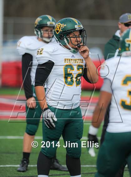 Thumbnail 1 in Huntington vs Cabell Midland   (VHSL Quarterfinal Playoff) photogallery.