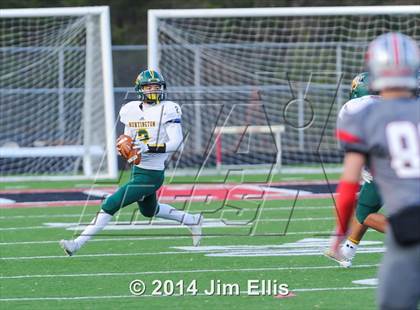Thumbnail 2 in Huntington vs Cabell Midland   (VHSL Quarterfinal Playoff) photogallery.