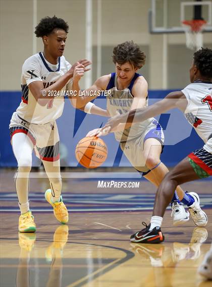 Thumbnail 3 in Charlotte Christian @ Providence Day photogallery.