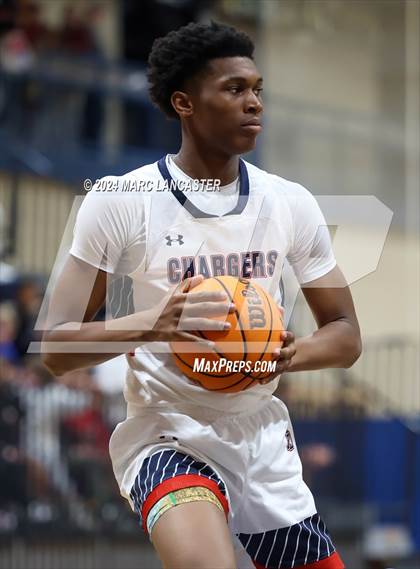 Thumbnail 2 in Charlotte Christian @ Providence Day photogallery.