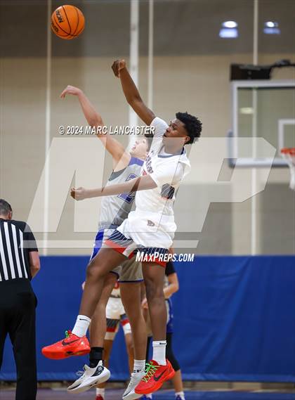 Thumbnail 3 in Charlotte Christian @ Providence Day photogallery.