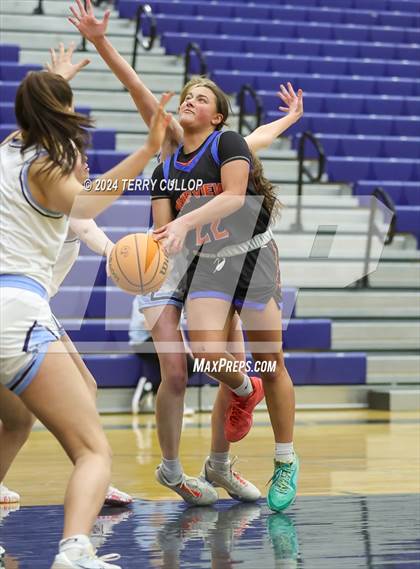 Thumbnail 3 in Timpview @ Salem Hills photogallery.
