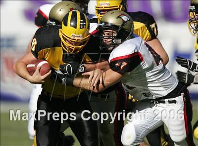 Thumbnail 2 in Santa Fe Christian vs. Mission Bay (SDS D4 Final) photogallery.