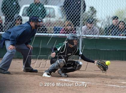 Thumbnail 1 in Independence vs. Tehachapi (CIF CS Semifinal) photogallery.