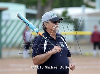 Thumbnail 1 in Independence vs. Tehachapi (CIF CS Semifinal) photogallery.