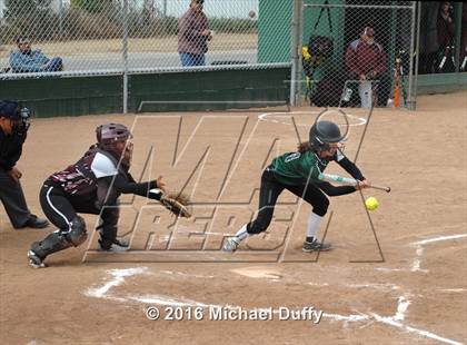 Thumbnail 1 in Independence vs. Tehachapi (CIF CS Semifinal) photogallery.