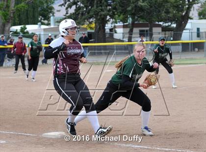 Thumbnail 2 in Independence vs. Tehachapi (CIF CS Semifinal) photogallery.
