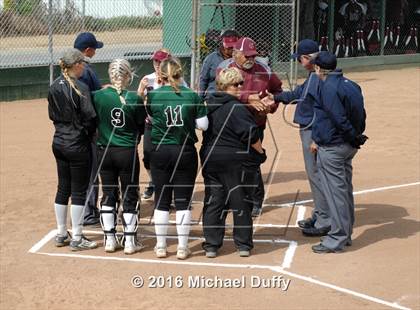 Thumbnail 1 in Independence vs. Tehachapi (CIF CS Semifinal) photogallery.