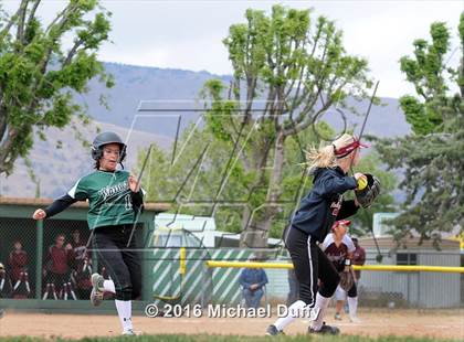 Thumbnail 2 in Independence vs. Tehachapi (CIF CS Semifinal) photogallery.