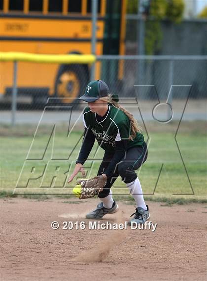 Thumbnail 1 in Independence vs. Tehachapi (CIF CS Semifinal) photogallery.