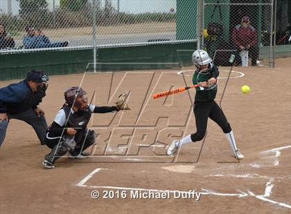 Thumbnail 2 in Independence vs. Tehachapi (CIF CS Semifinal) photogallery.