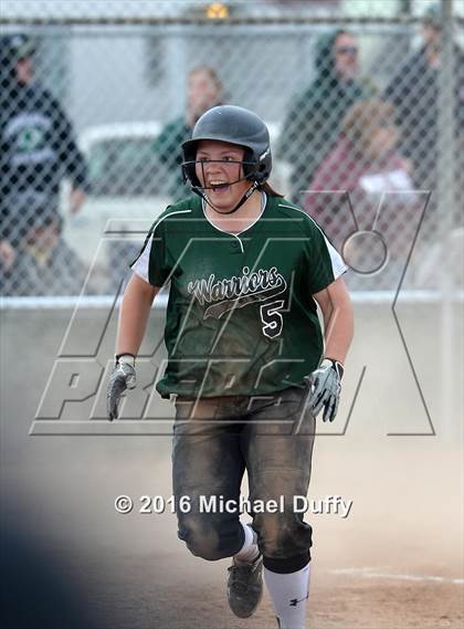 Thumbnail 1 in Independence vs. Tehachapi (CIF CS Semifinal) photogallery.