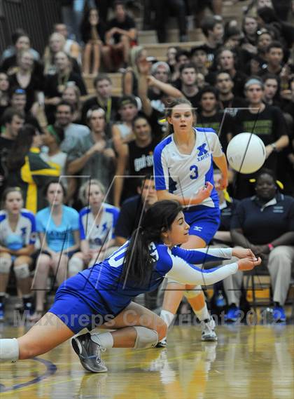 Thumbnail 2 in Horizon vs. Xavier College Prep (AIA D1 Final) photogallery.