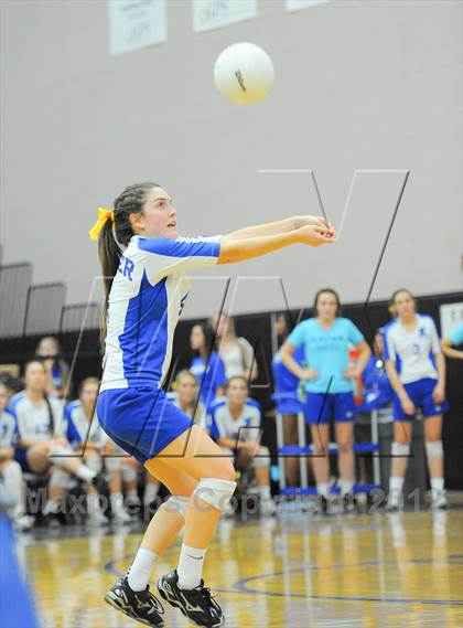 Thumbnail 1 in Horizon vs. Xavier College Prep (AIA D1 Final) photogallery.