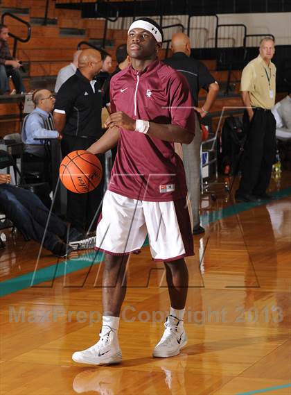 Thumbnail 2 in Cinco Ranch vs Pasadena Memorial (McDonald's Texas Invitational) photogallery.