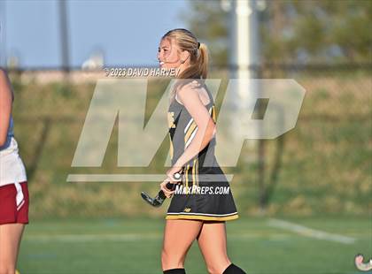 Thumbnail 2 in Arapahoe vs Dakota Ridge (JV) photogallery.