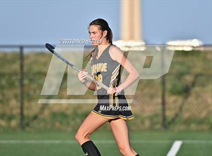 Thumbnail 2 in Arapahoe vs Dakota Ridge (JV) photogallery.