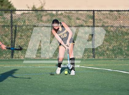 Thumbnail 2 in Arapahoe vs Dakota Ridge (JV) photogallery.