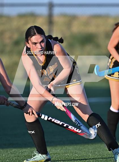 Thumbnail 1 in Arapahoe vs Dakota Ridge (JV) photogallery.