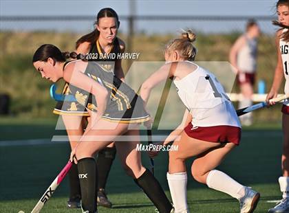 Thumbnail 1 in Arapahoe vs Dakota Ridge (JV) photogallery.