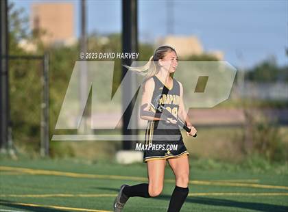 Thumbnail 3 in Arapahoe vs Dakota Ridge (JV) photogallery.