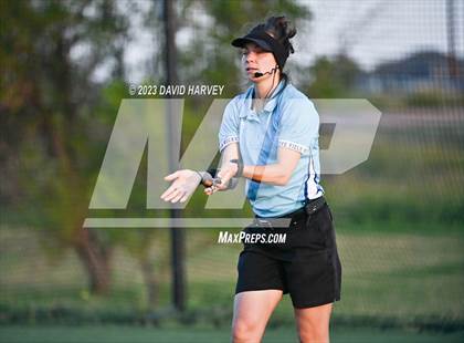Thumbnail 2 in Arapahoe vs Dakota Ridge (JV) photogallery.