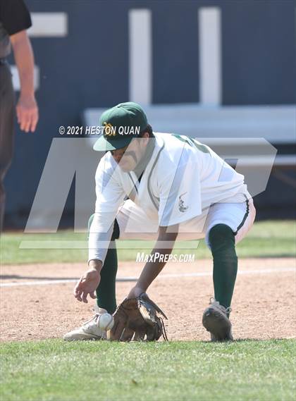 Thumbnail 1 in Royal vs. Rancho Cucamonga (CIF-SS D4 Final) photogallery.