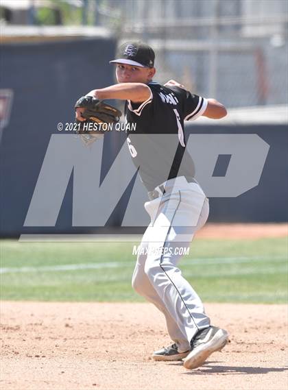 Thumbnail 2 in Royal vs. Rancho Cucamonga (CIF-SS D4 Final) photogallery.