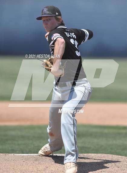 Thumbnail 1 in Royal vs. Rancho Cucamonga (CIF-SS D4 Final) photogallery.