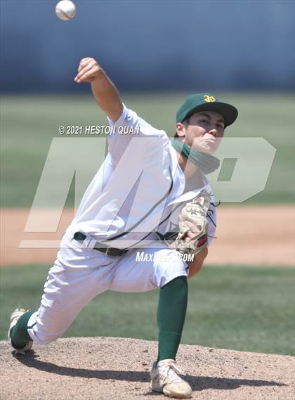 Thumbnail 1 in Royal vs. Rancho Cucamonga (CIF-SS D4 Final) photogallery.
