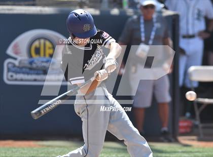 Thumbnail 2 in Royal vs. Rancho Cucamonga (CIF-SS D4 Final) photogallery.
