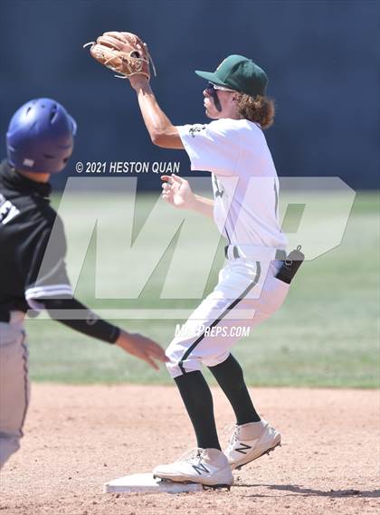 Thumbnail 2 in Royal vs. Rancho Cucamonga (CIF-SS D4 Final) photogallery.