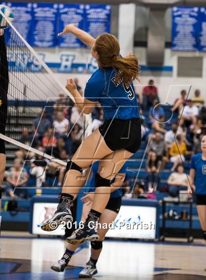 Thumbnail 2 in Crandall @ Rains photogallery.