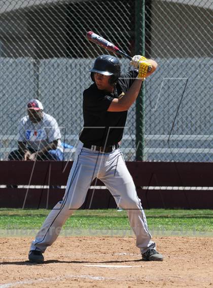 Thumbnail 2 in Sunny Hills vs. Fullerton photogallery.