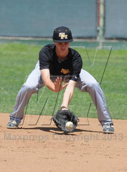 Thumbnail 2 in Sunny Hills vs. Fullerton photogallery.