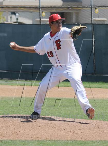 Thumbnail 3 in Sunny Hills vs. Fullerton photogallery.