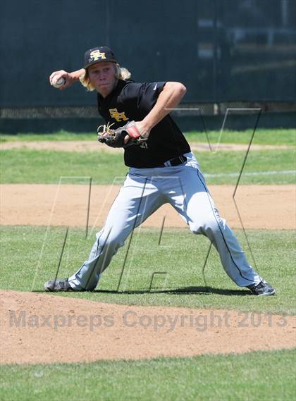 Thumbnail 1 in Sunny Hills vs. Fullerton photogallery.