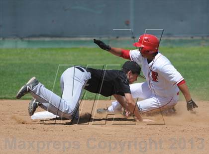 Thumbnail 2 in Sunny Hills vs. Fullerton photogallery.